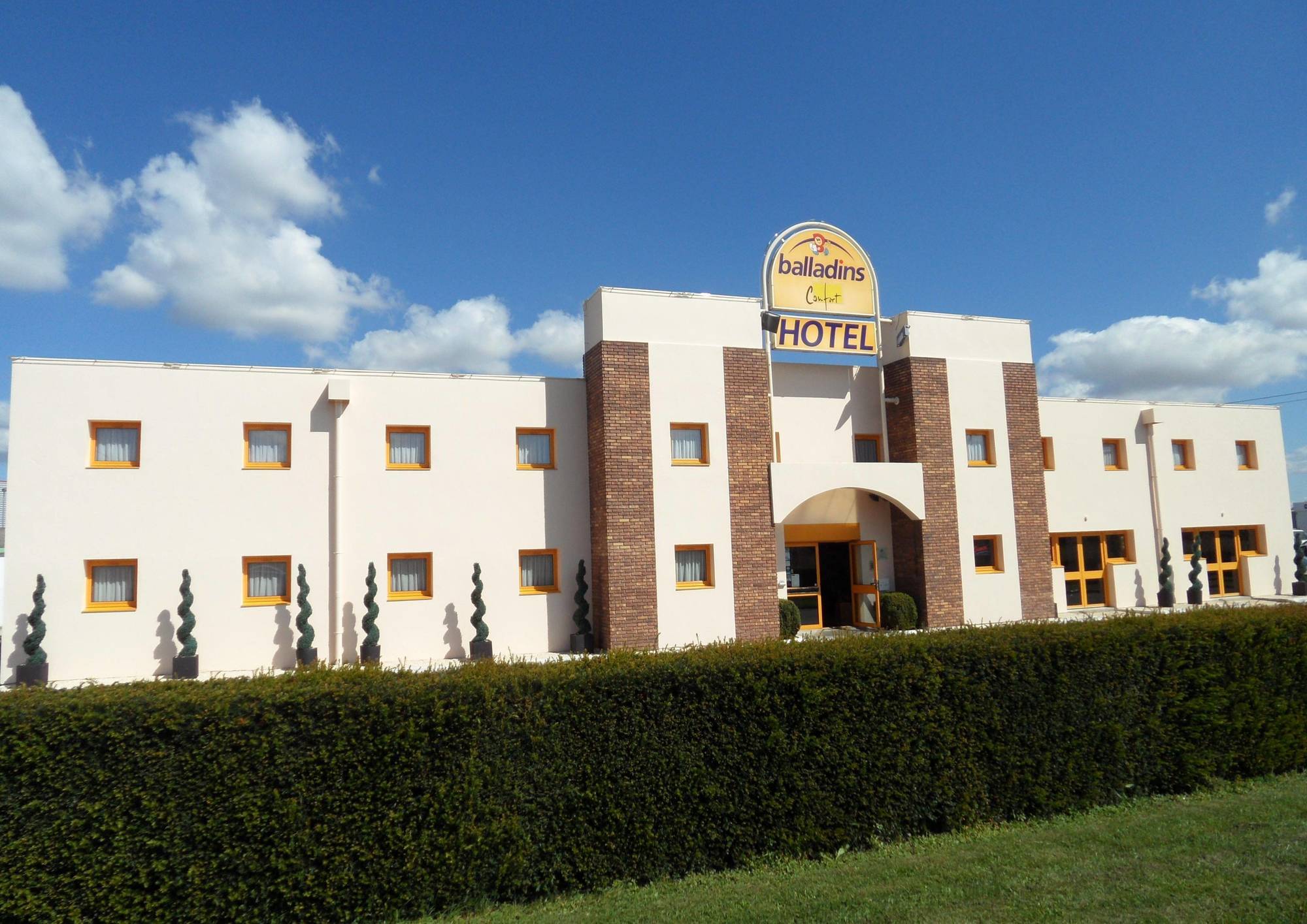 Campanile Bourges Nord - Saint-Doulchard Hotel Kültér fotó