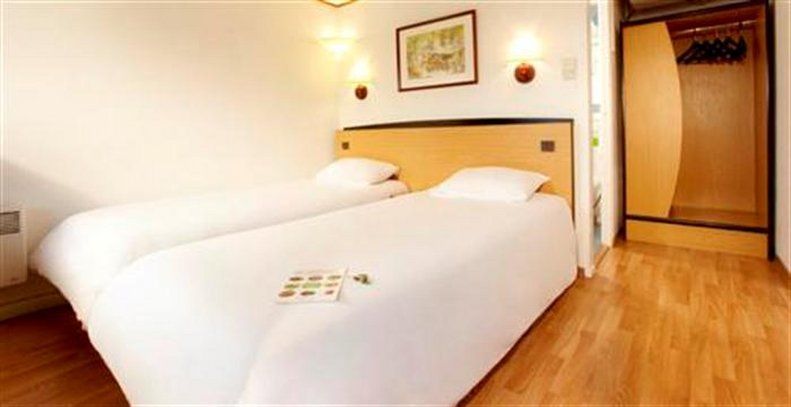 Campanile Bourges Nord - Saint-Doulchard Hotel Kültér fotó